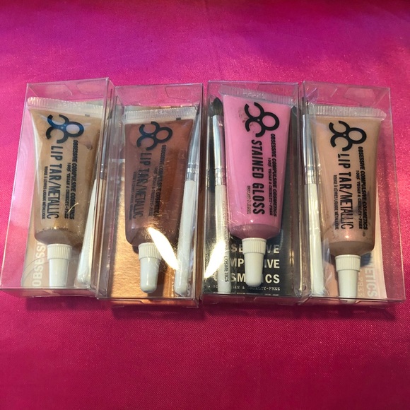 Obsessive Compulsive Lip Tar w/ Lip Brush - Picture 2 of 3